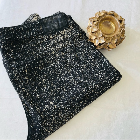 Jeans - Picture 3 of 3